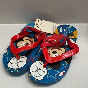 Disney Harper Canyon Mickey Mouse Sandals new